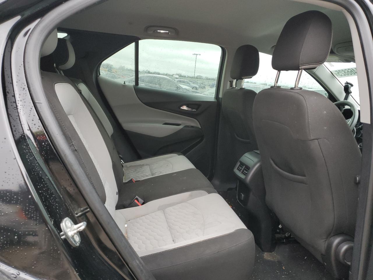 2018 Chevrolet Equinox VIN 2GNAXHEV2J6326675 Copart auction photo, all over damage thumbnail 11