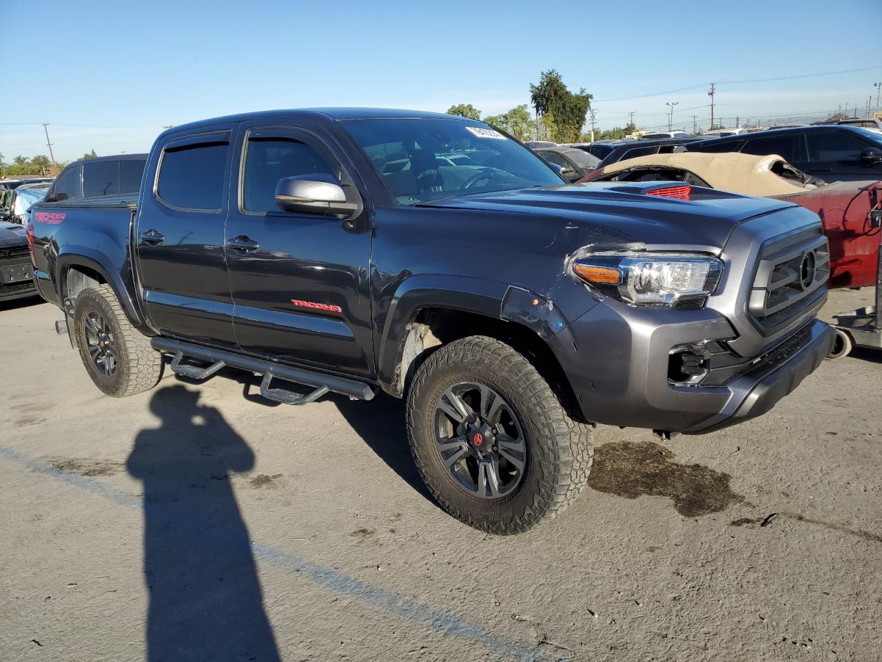 2018 Toyota Tacoma VIN 3TMCZ5AN0JM164860 Copart auction photo, front end damage thumbnail 4