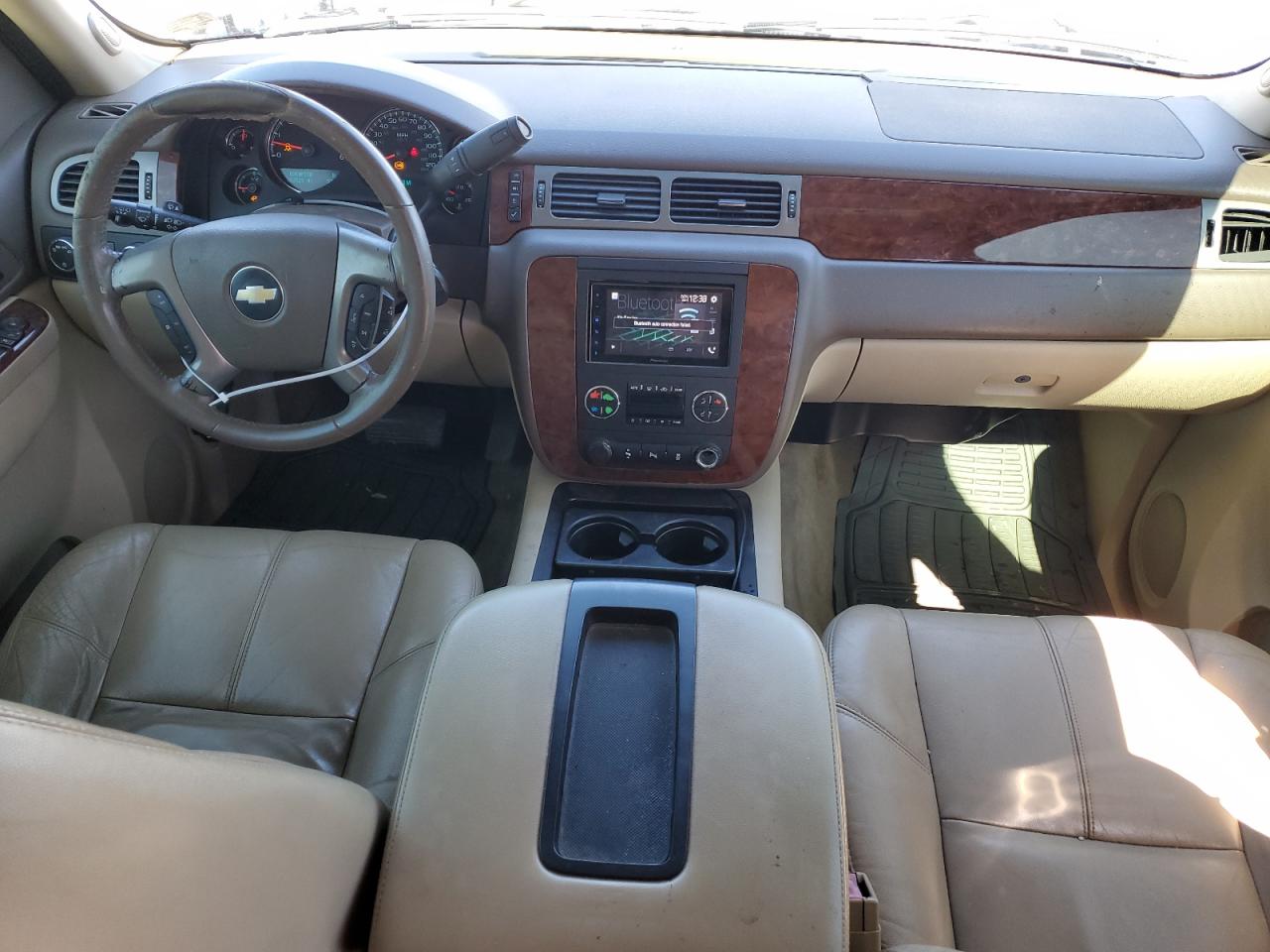 2012 Chevrolet Tahoe VIN 1GNSKBE06CR165503 Copart auction photo, front end / rear end damage thumbnail 8
