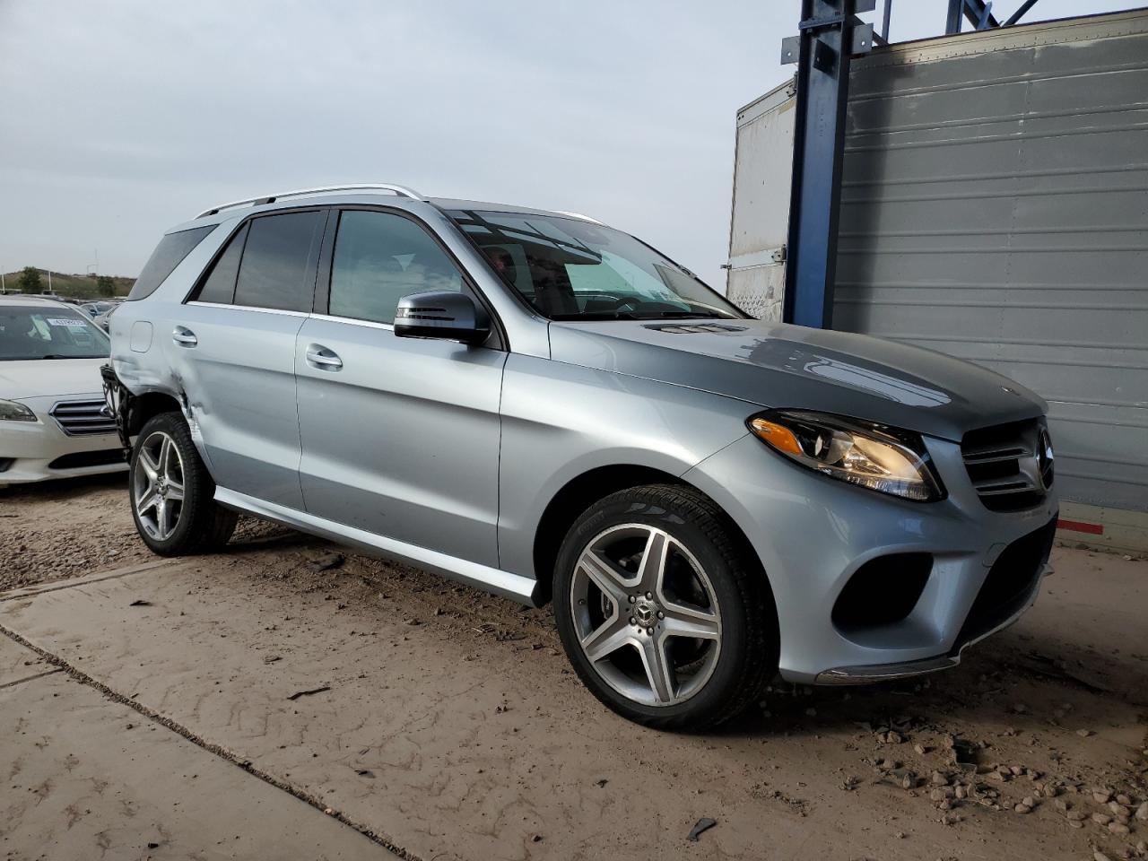 2017 Mercedes-Benz GLE VIN 4JGDA5GB5HA907959 Copart auction photo, rear end / side damage thumbnail 4