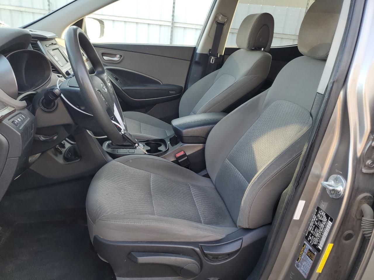 2017 Hyundai Santa Fe VIN 5XYZT3LB3HG419348 Copart auction photo, front end damage thumbnail 7