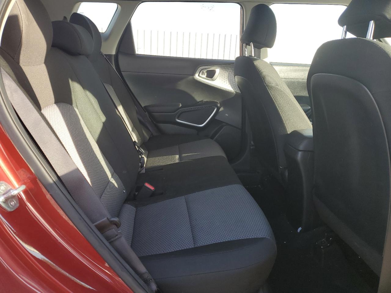 2022 KIA Soul VIN KNDJ23AU5N7824561 Copart auction photo, rear end / side damage thumbnail 10