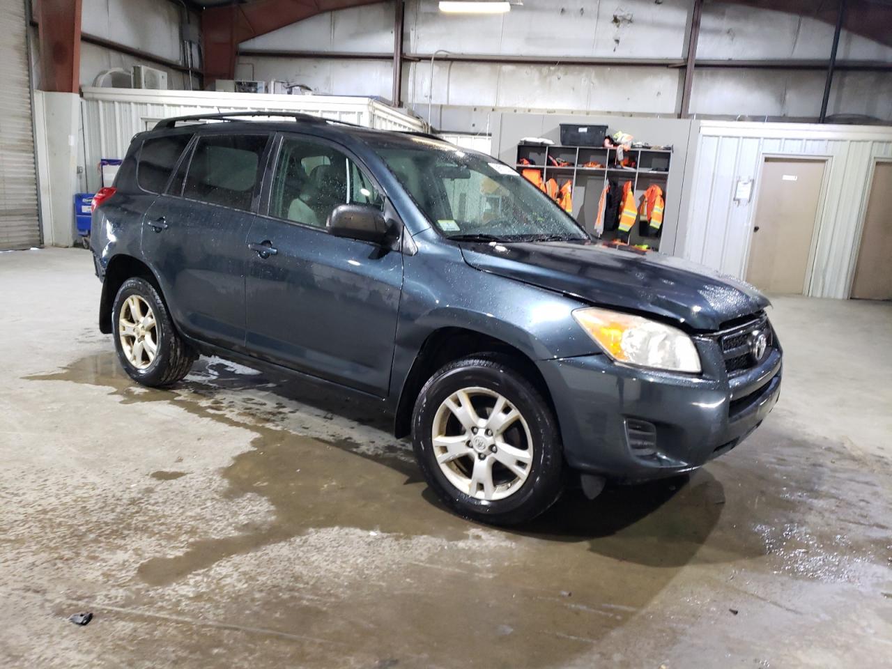2012 Toyota RAV 4 VIN 2T3BF4DV6CW186325 Copart auction photo, front end / rear end damage thumbnail 4