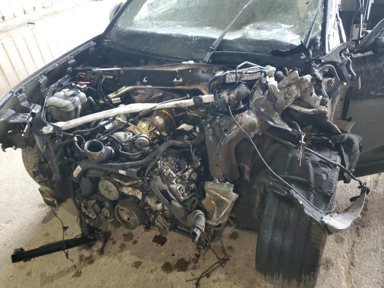 2022 Audi Q8 VIN WA1FVBF15ND027521 Copart auction photo, burn / all over damage thumbnail 13