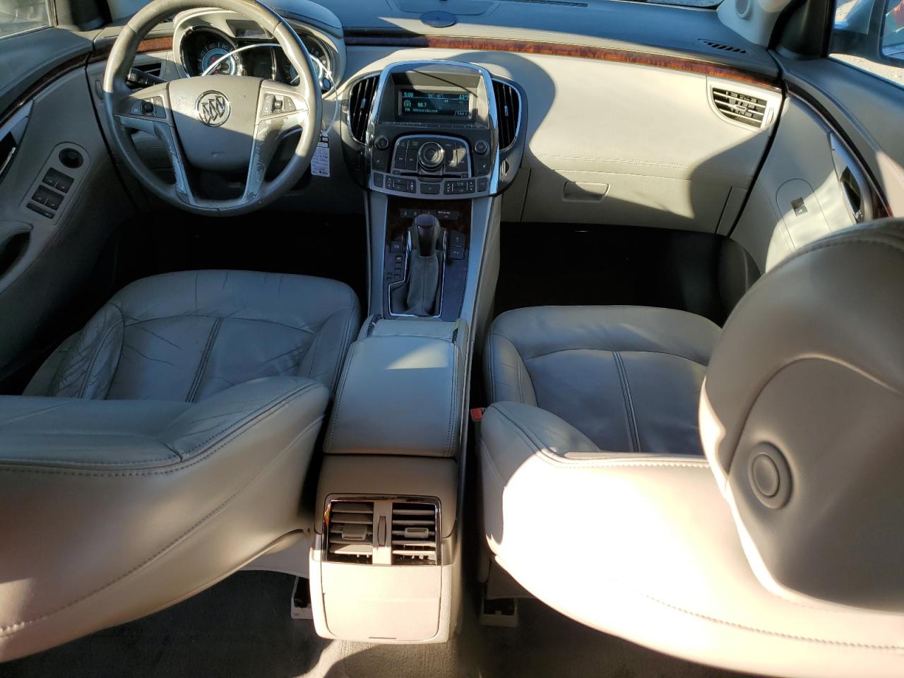 2010 Buick LaCrosse VIN 1G4GC5EG4AF165214 Copart auction photo, front end / minor dent/scratches damage thumbnail 8
