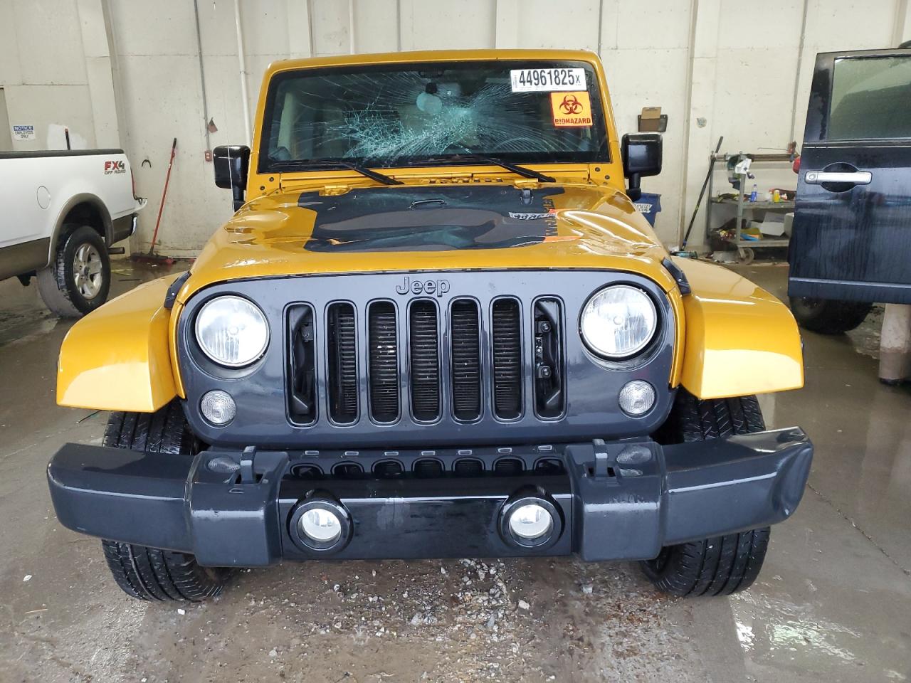 2014 Jeep Wrangler VIN 1C4BJWEG5EL285962 Copart auction photo, front end / minor dent/scratches damage thumbnail 5