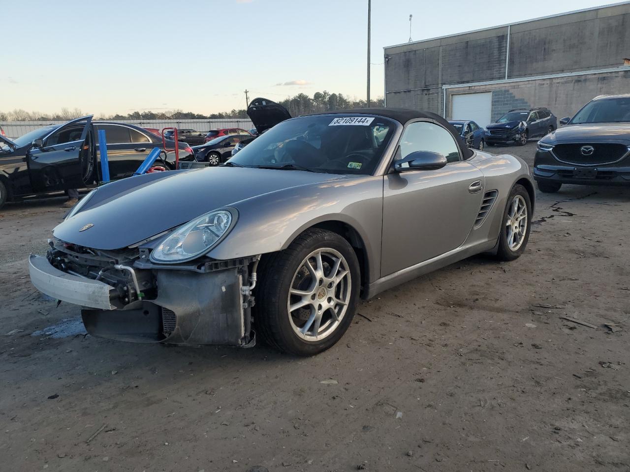 2005 Porsche Boxster VIN WP0CA298X5U712093