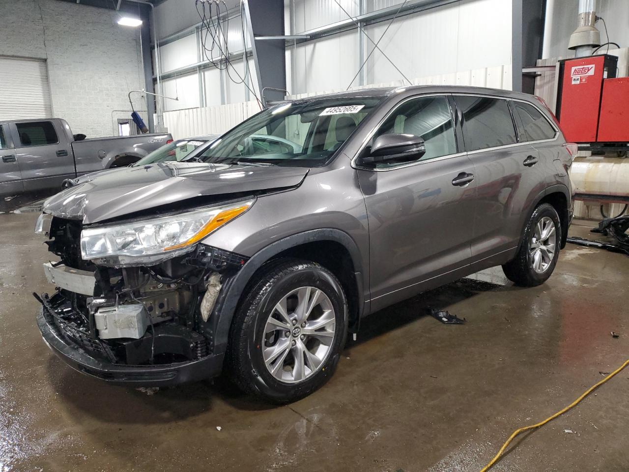 2016 Toyota Highlander VIN 5TDBKRFH0GS353852