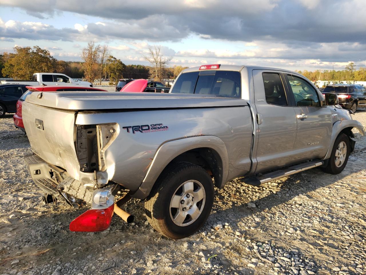 2007 Toyota Tundra VIN 5TBRV58187S469890 Copart auction photo, rear end / front end damage thumbnail 3