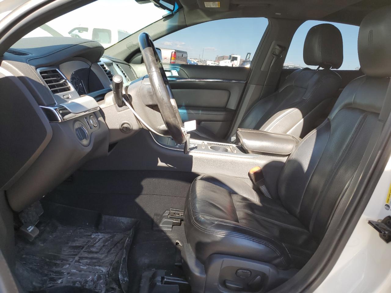 2009 Lincoln MKS VIN 1LNHM94R59G611484 Copart auction photo, side damage thumbnail 7