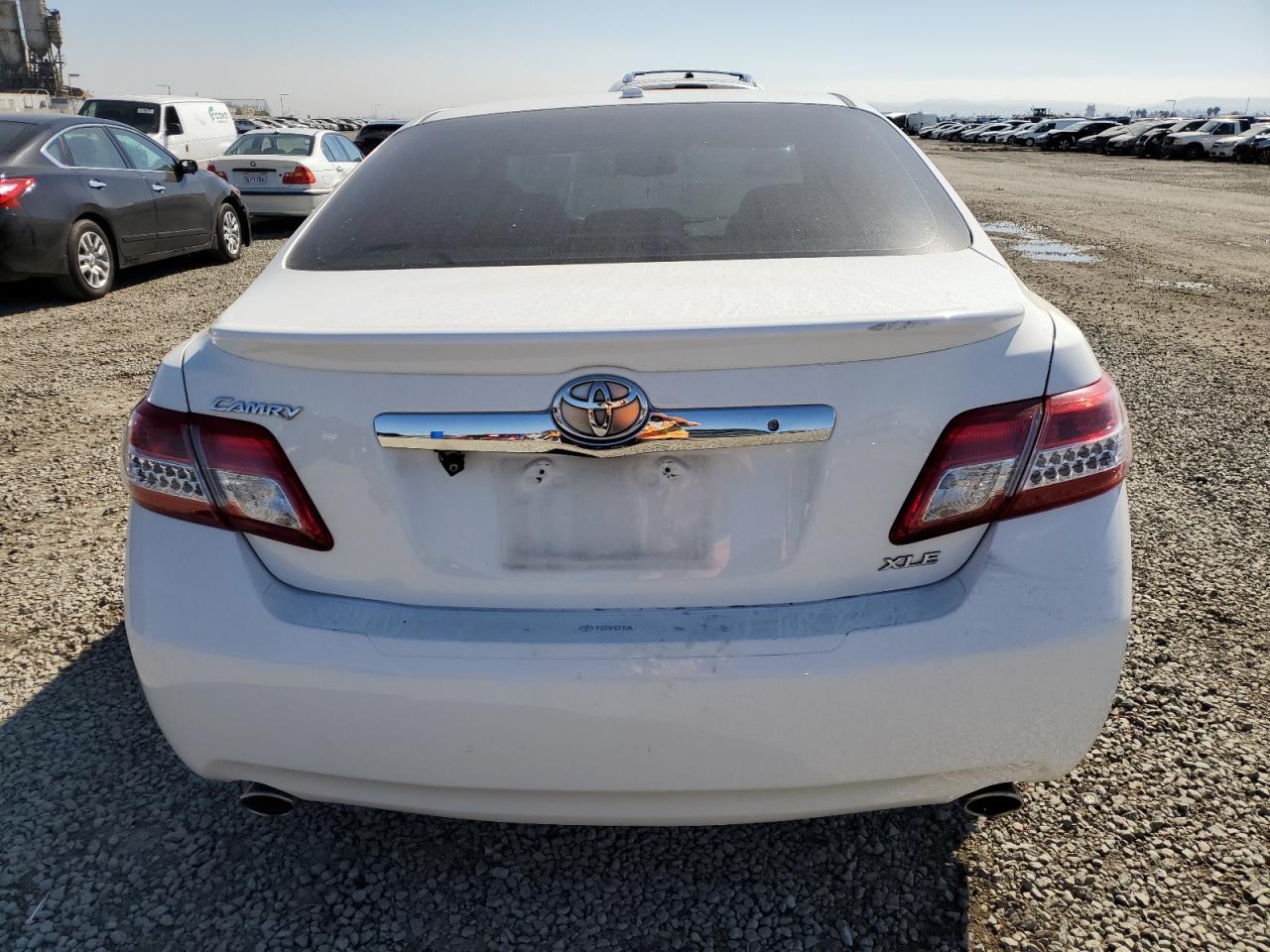 2011 Toyota Camry VIN 4T1BK3EK7BU632287 Copart auction photo, front end damage thumbnail 6