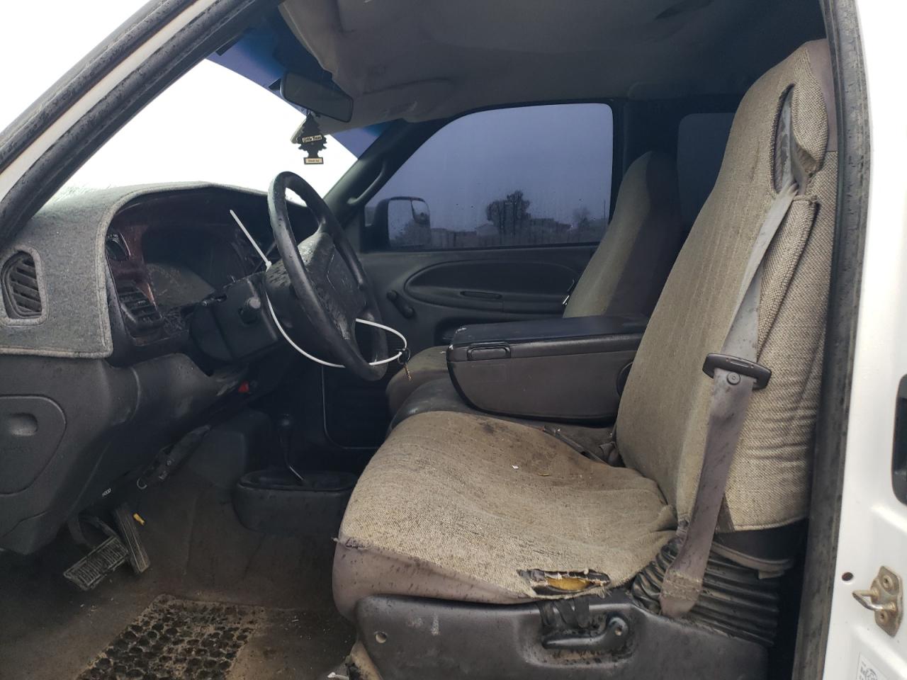 2001 Dodge RAM VIN 1B7KF23681J586459 Copart auction photo, front end damage thumbnail 7