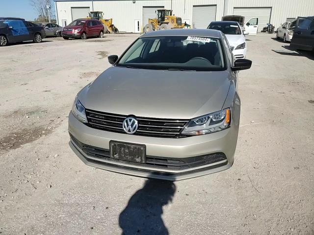 2016 Volkswagen Jetta VIN 3VW167AJ4GM304438 Copart auction photo, rear end / side damage thumbnail 11