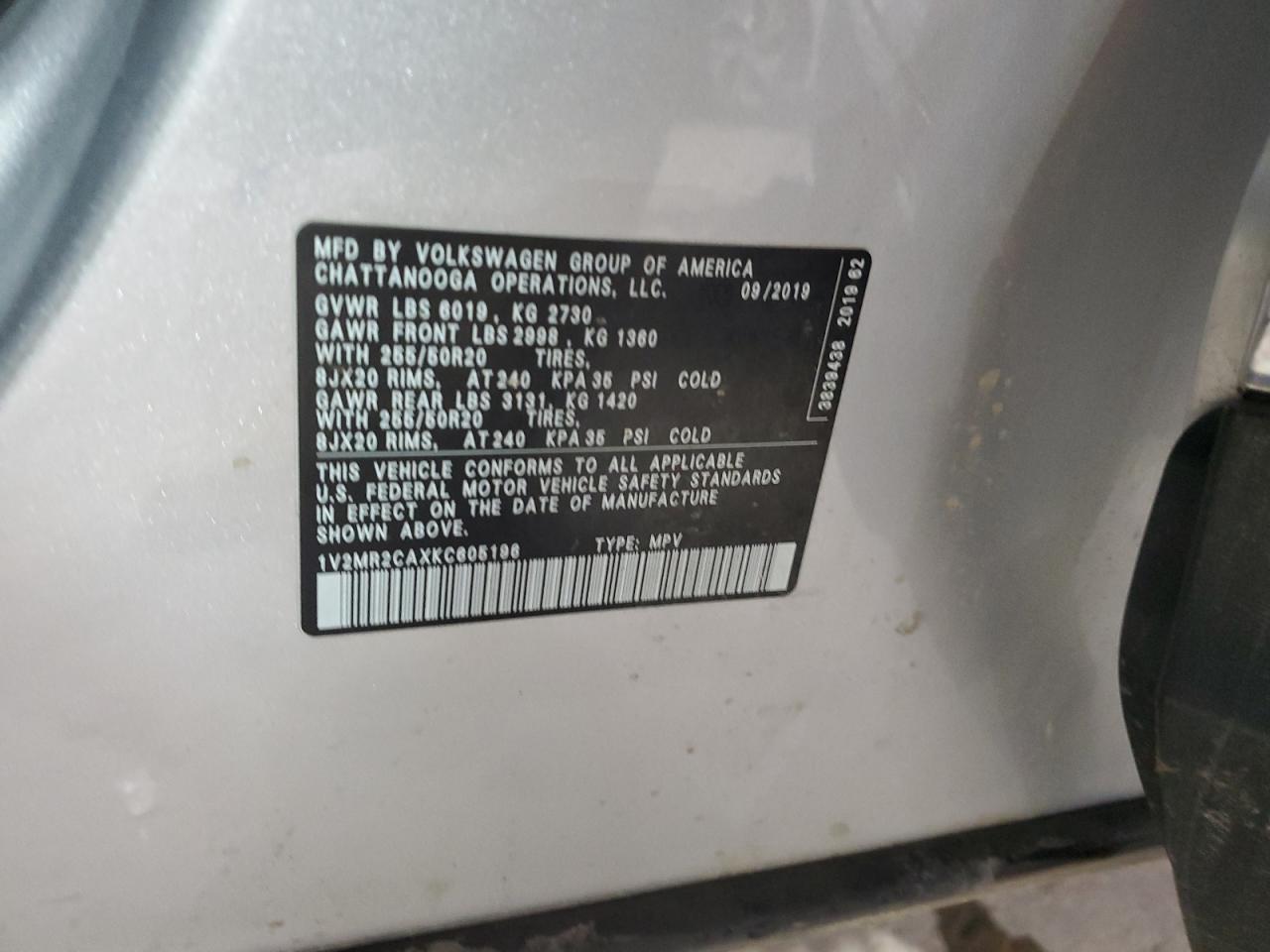 2019 Volkswagen Atlas VIN 1V2MR2CAXKC605196 Copart auction photo, side / minor dent/scratches damage thumbnail 13