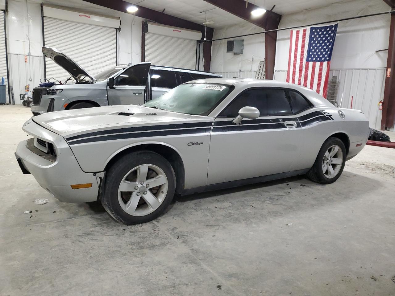 2010 Dodge Challenger VIN 2B3CJ5DT9AH109390