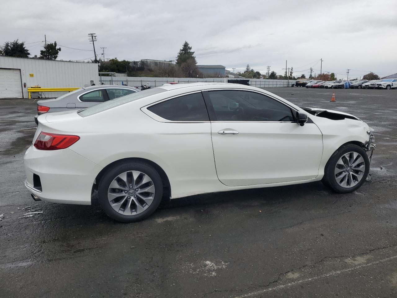 2013 Honda Accord VIN 1HGCT1B80DA023082 Copart auction photo, front end / side damage thumbnail 3