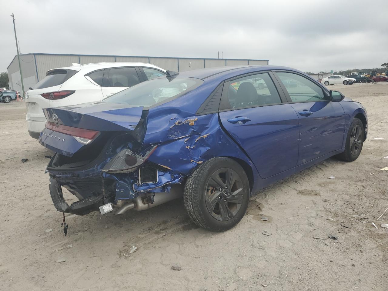 2022 Hyundai Elantra VIN 5NPLM4AGXNH061497 Copart auction photo, rear end damage thumbnail 3