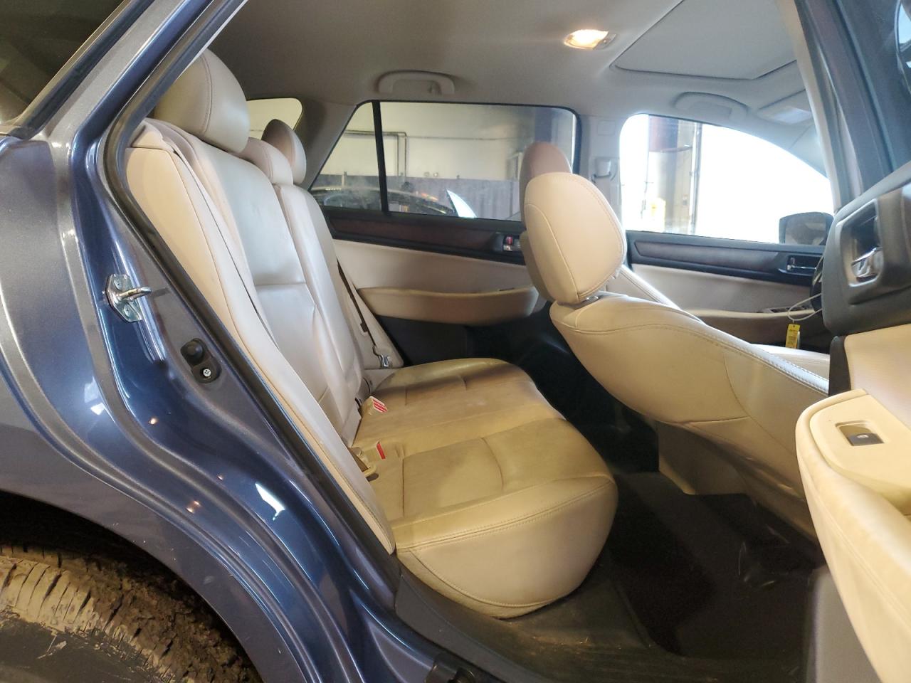 2015 Subaru Outback VIN 4S4BSALC8F3302864 Copart auction photo, side / front end damage thumbnail 11