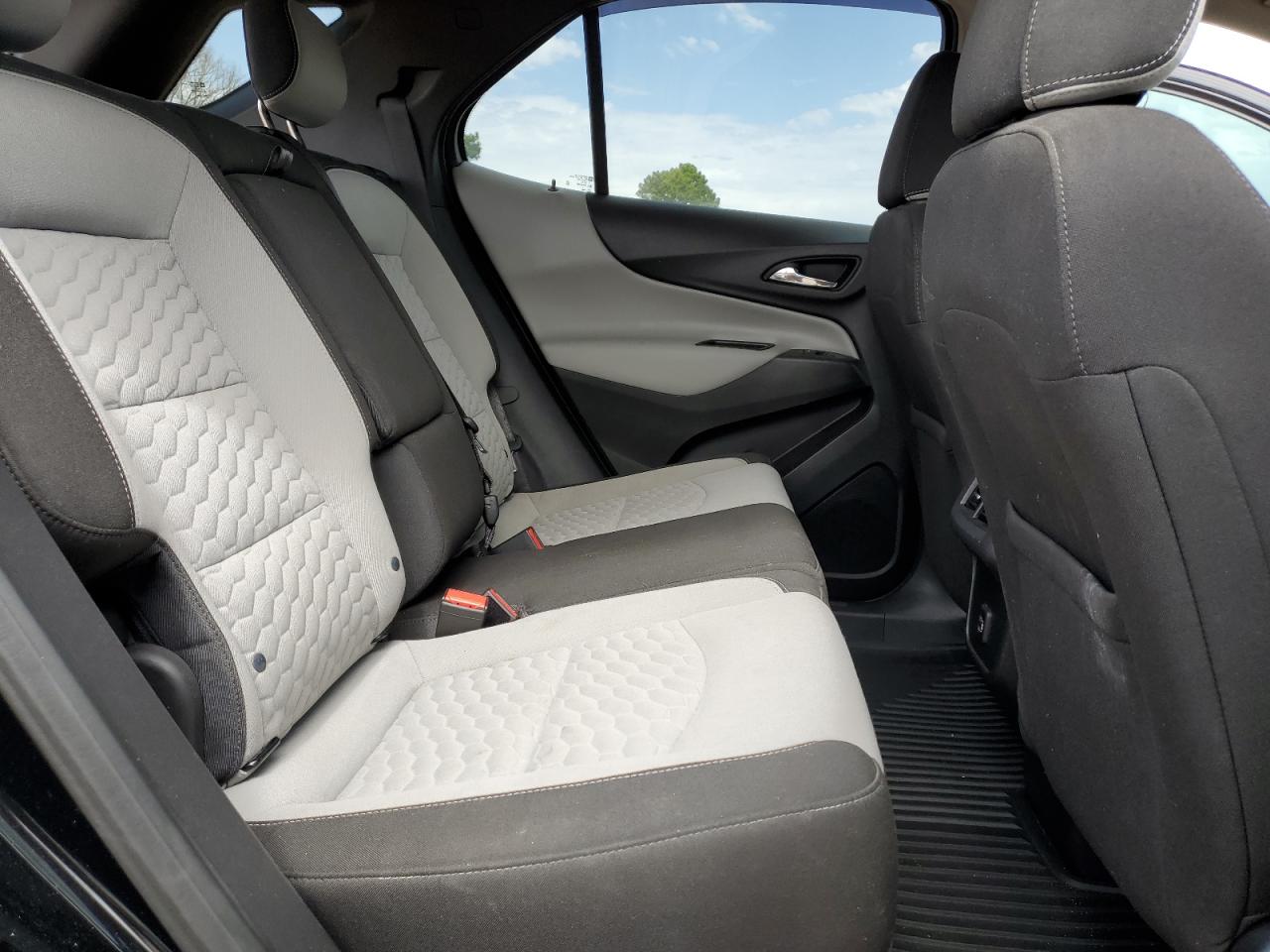 2019 Chevrolet Equinox VIN 3GNAXWEU3KL204979 Copart auction photo, front end / side damage thumbnail 11