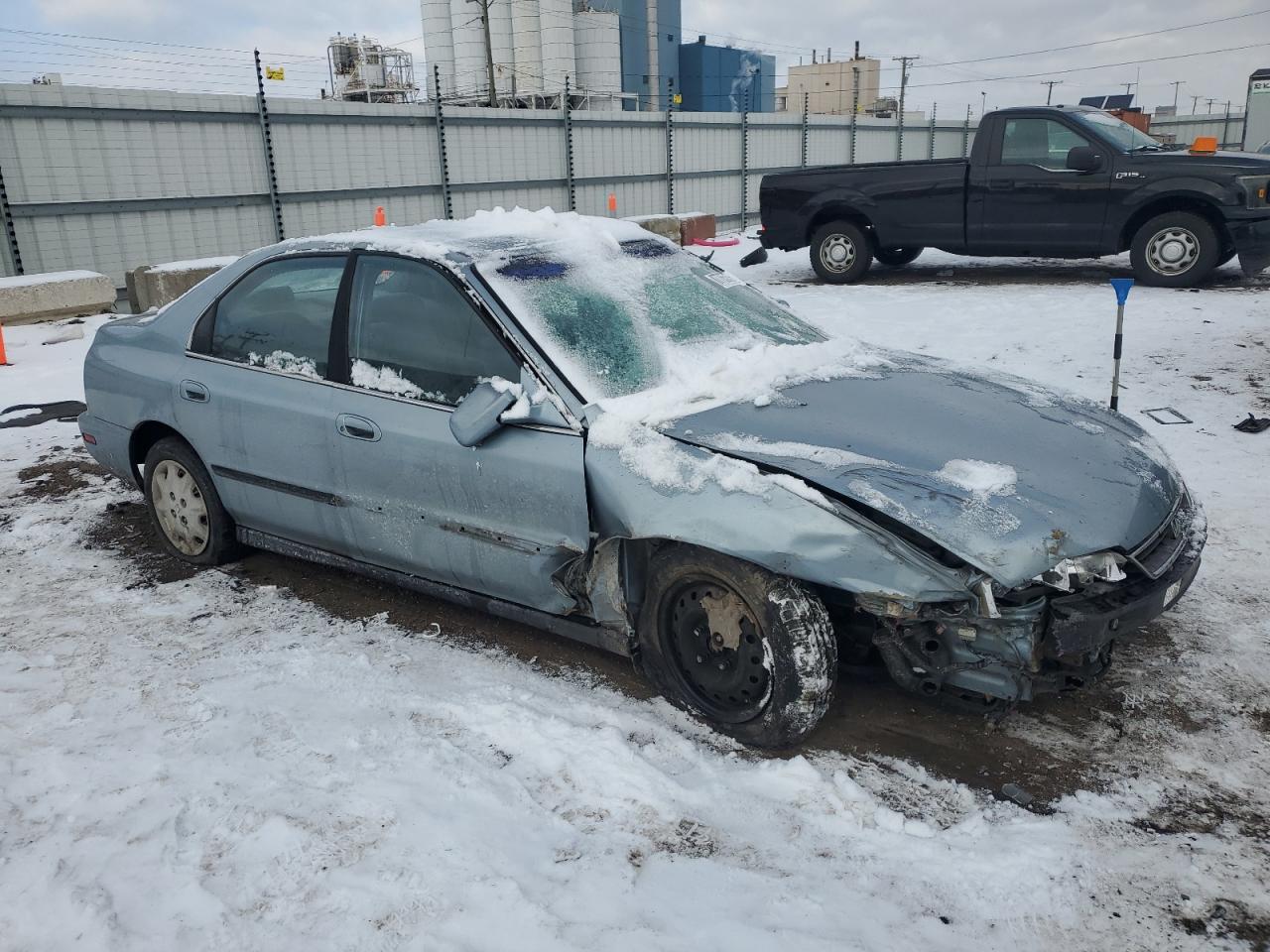 1996 Honda Accord VIN 1HGCD5631TA201888 Copart auction photo, front end damage thumbnail 4