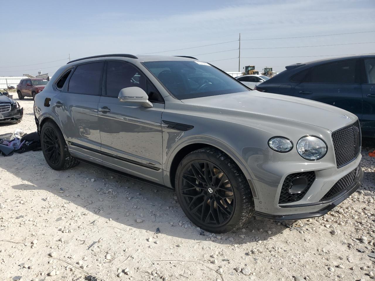 2022 Bentley Bentayga VIN SJAAR2ZV5NC013998 Copart auction photo, rear end damage thumbnail 4
