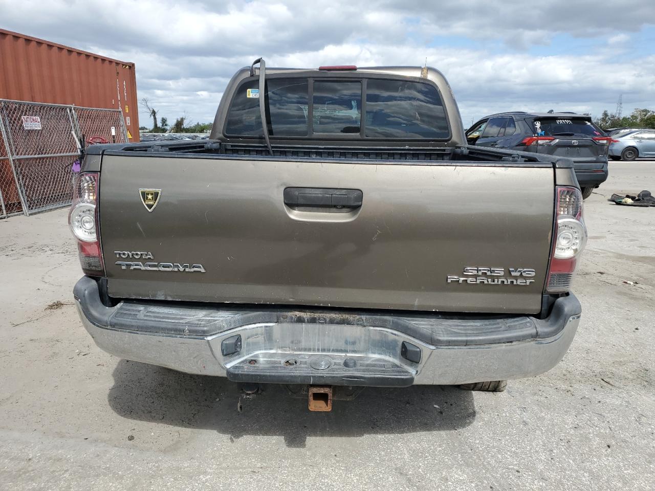 2013 Toyota Tacoma VIN 5TFJU4GN9DX030290 Copart auction photo, top/roof / side damage thumbnail 6
