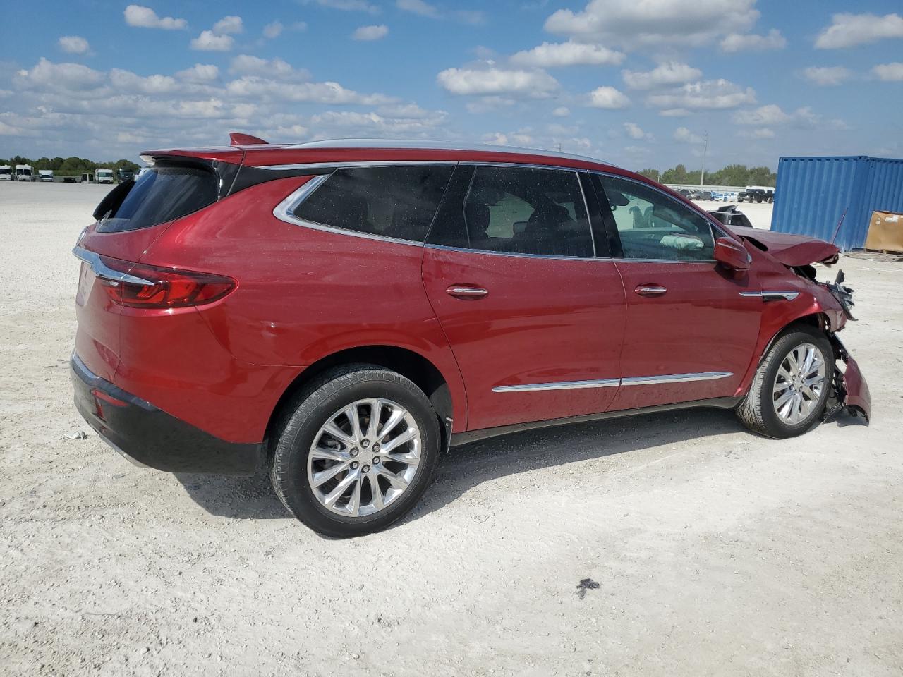 2020 Buick Enclave VIN 5GAEVBKW4LJ211917 Copart auction photo, front end damage thumbnail 3