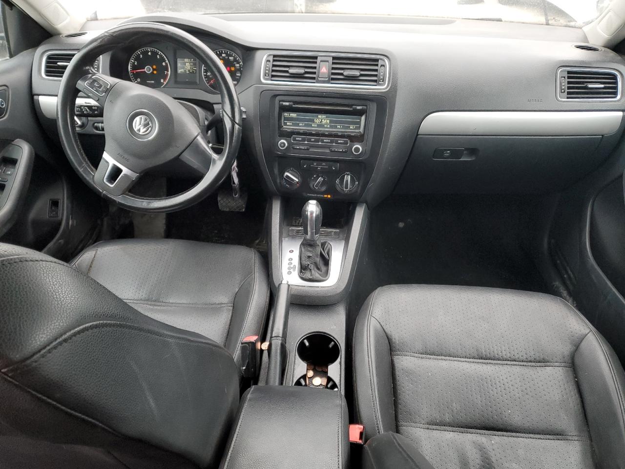 2014 Volkswagen Jetta VIN 3VWD17AJ1EM293729 Copart auction photo, rear end damage thumbnail 8