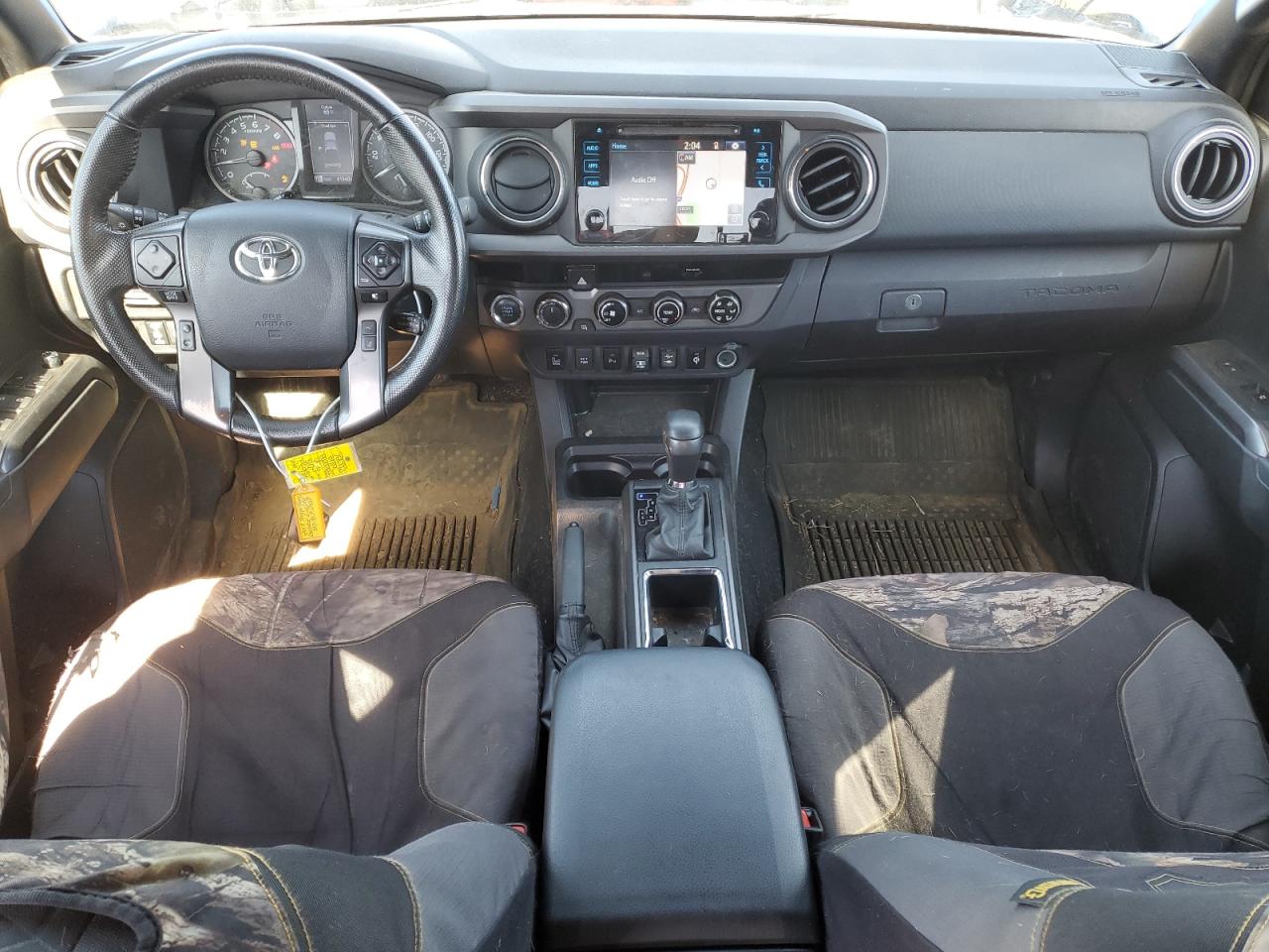 2018 Toyota Tacoma VIN 3TMDZ5BNXJM038234 Copart auction photo, front end / side damage thumbnail 8