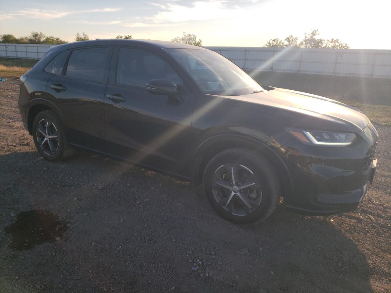 2023 Honda HR-V VIN 3CZRZ1H72PM728585 Copart auction photo, side / rear end damage thumbnail 4