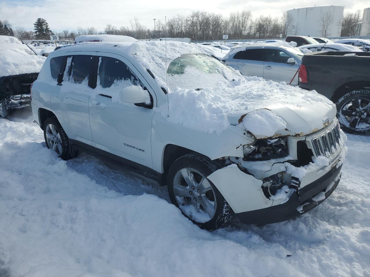 2014 Jeep Compass VIN 1C4NJDEB1ED706690 Copart auction photo, front end damage thumbnail 4