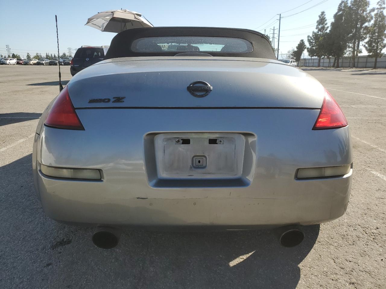 2004 Nissan 350Z VIN JN1AZ36A44T004099 Copart auction photo, front end / side damage thumbnail 6
