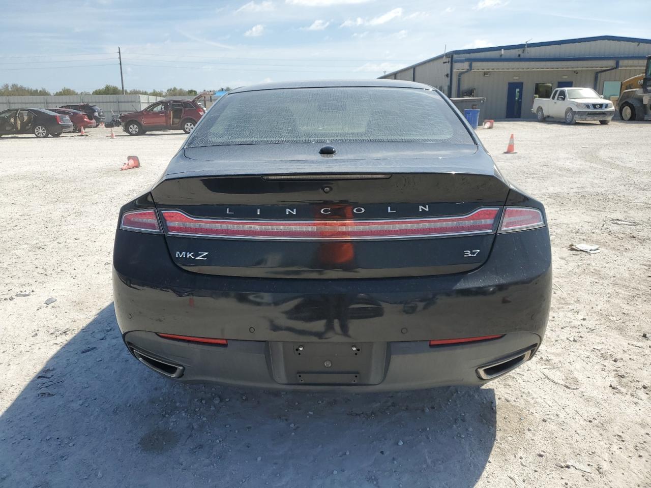 2013 Lincoln MKZ VIN 3LN6L2GK2DR823728 Copart auction photo, side / front end damage thumbnail 6