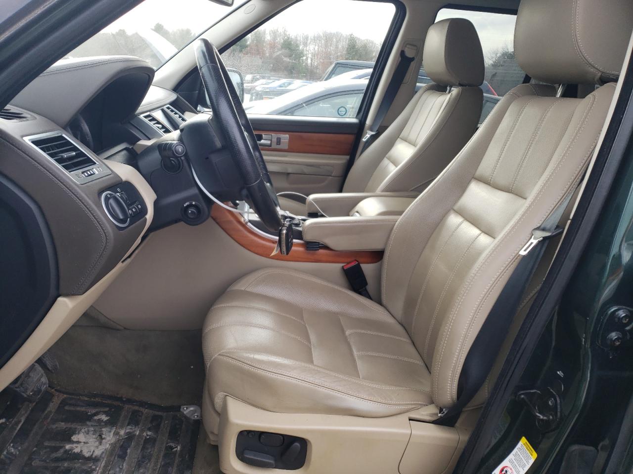 2011 Land Rover Range Rover VIN SALSK2D49BA262987 Copart auction photo, front end damage thumbnail 7