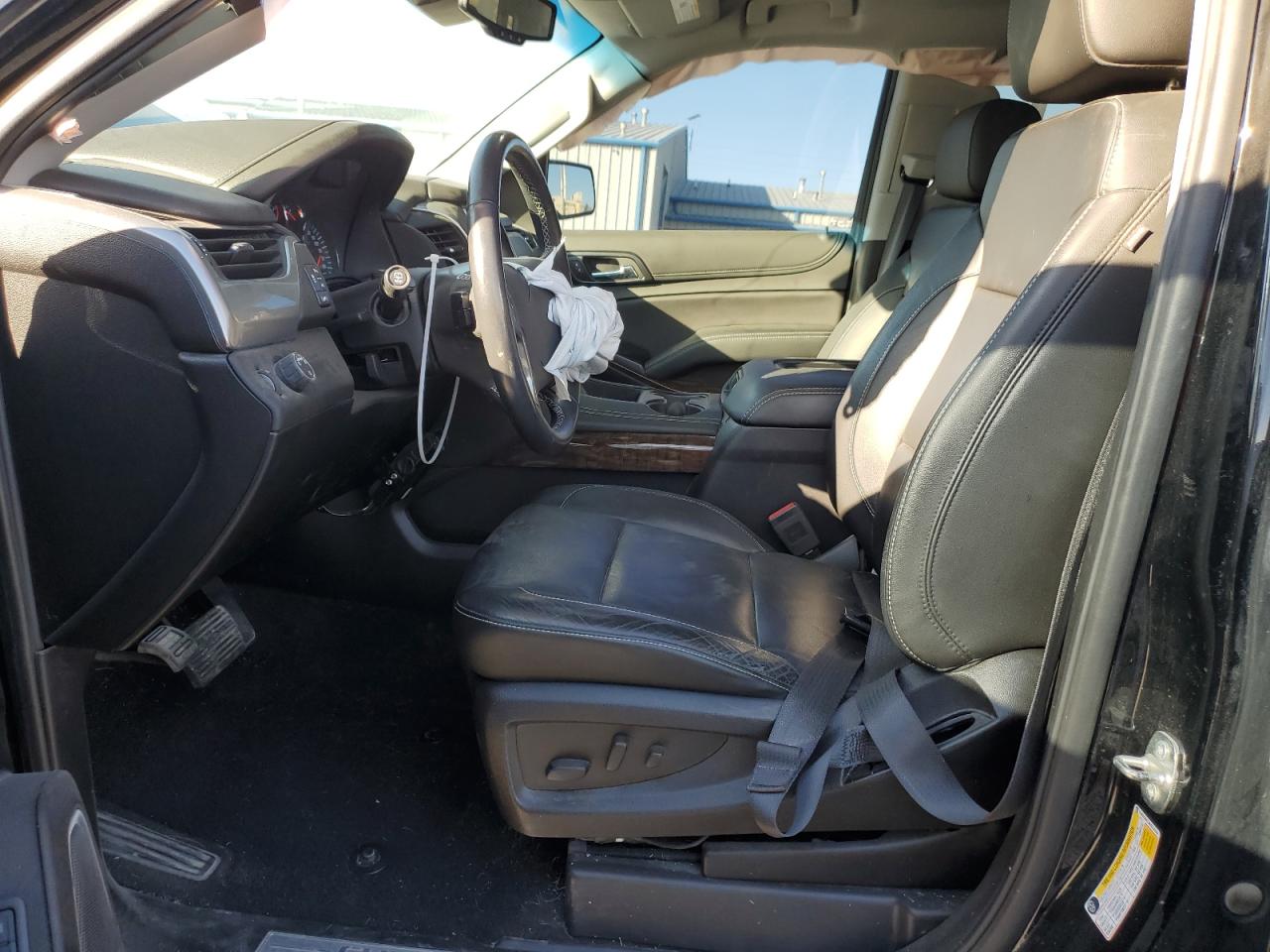 2019 Chevrolet Tahoe VIN 1GNSCBKC4KR132154 Copart auction photo, front end / minor dent/scratches damage thumbnail 7