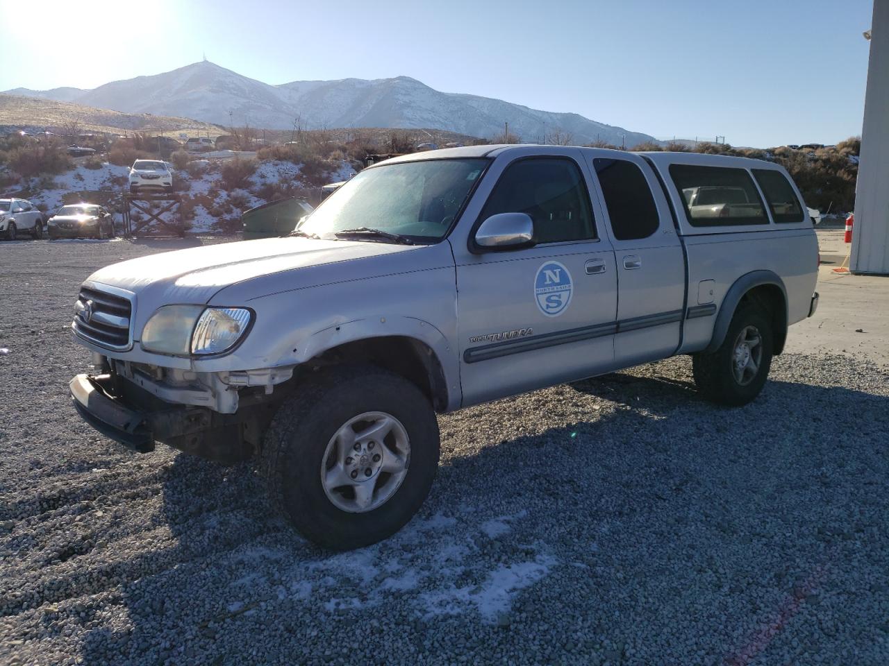 2000 Toyota Tundra VIN 5TBRT3411YS095625