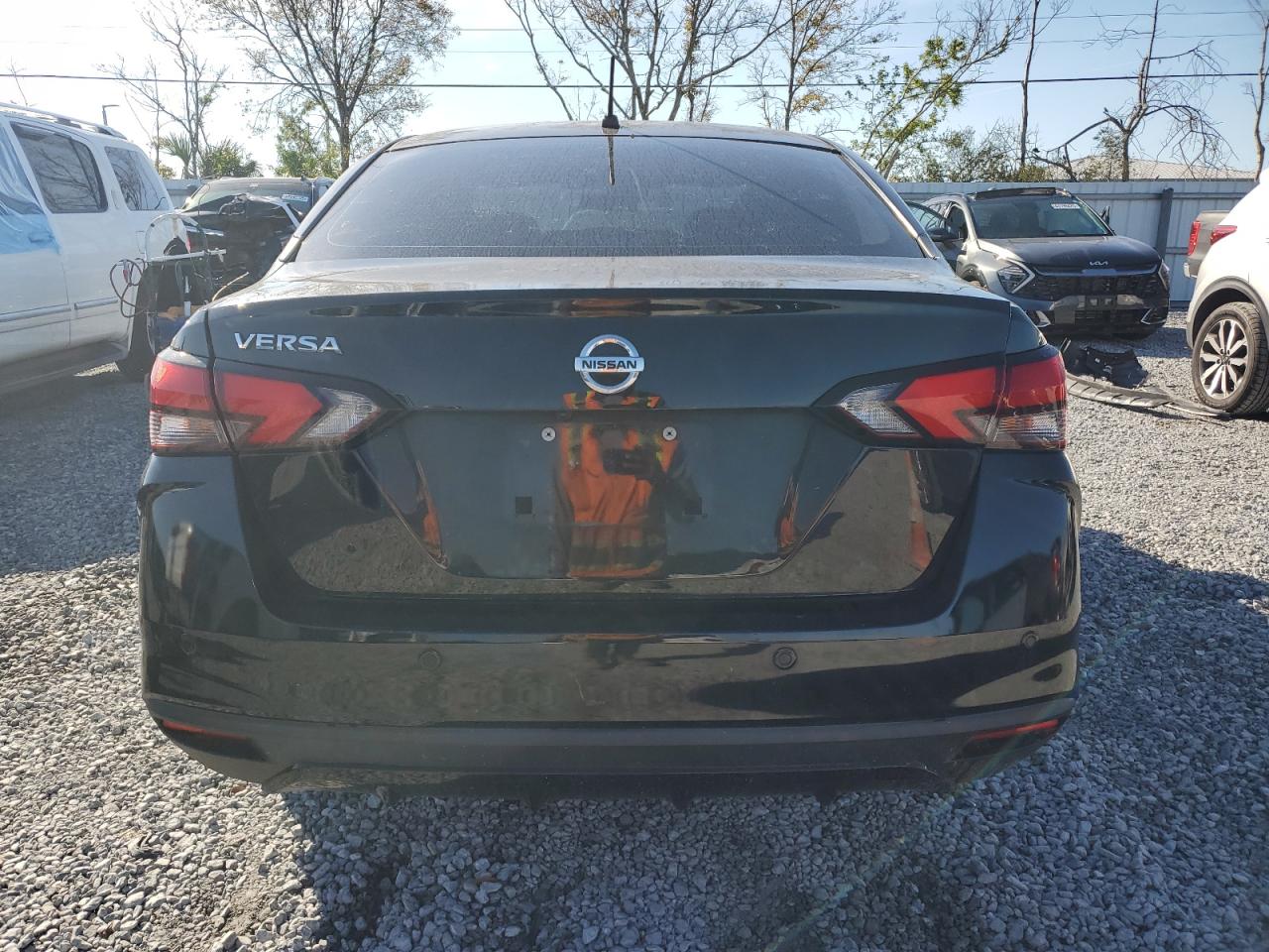 2021 Nissan Versa VIN 3N1CN8DVXML808354 Copart auction photo, front end damage thumbnail 6