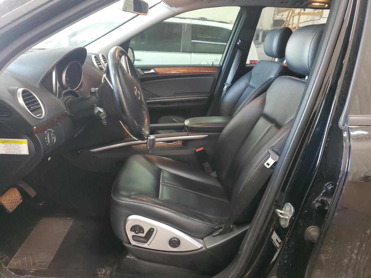 2009 Mercedes-Benz GL-klasse VIN 4JGBF71E09A456240 Copart auction photo, front end damage thumbnail 7