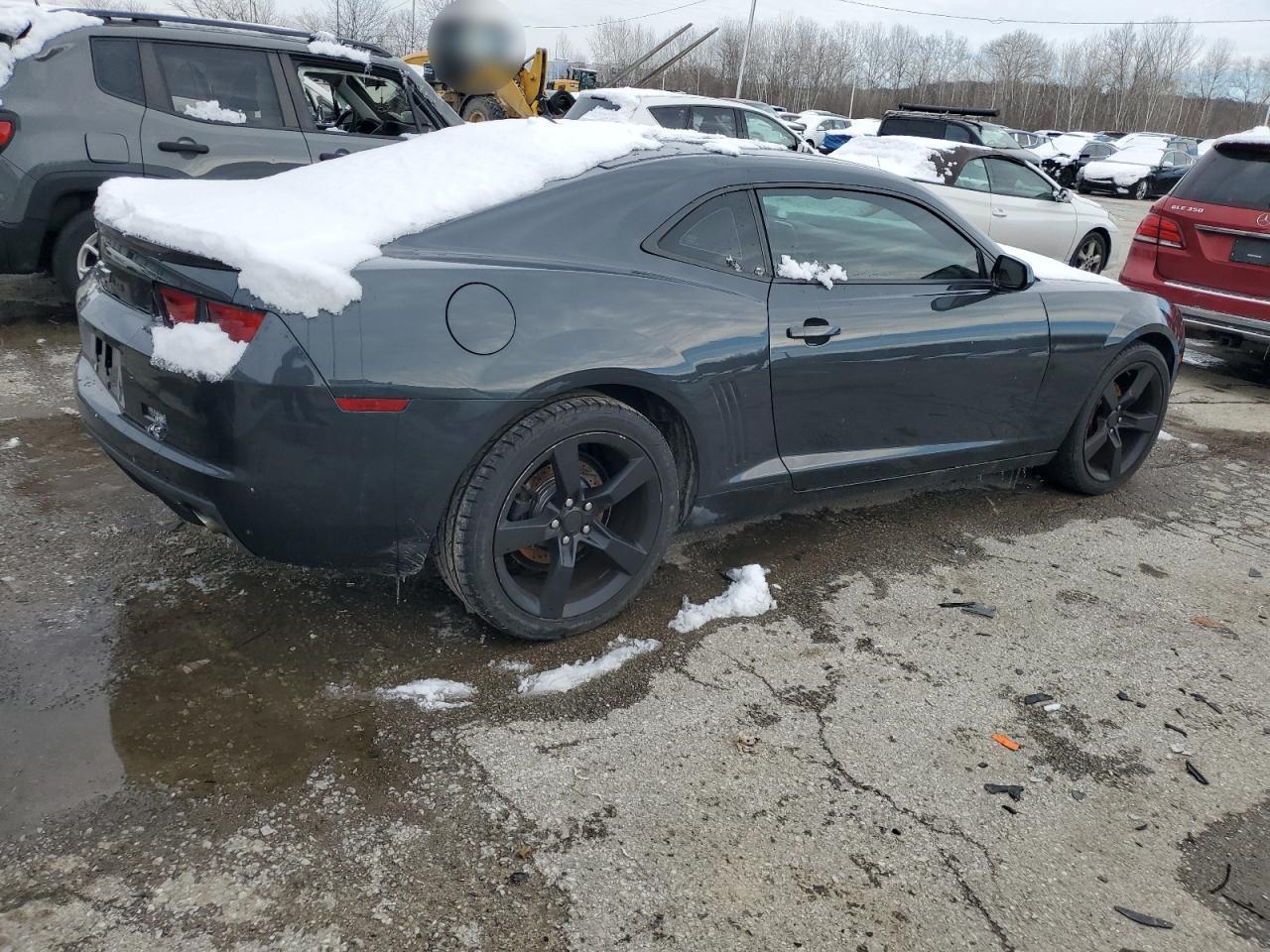 2013 Chevrolet Camaro VIN 2G1FE1E34D9109814 Copart auction photo, front end / undercarriage damage thumbnail 3
