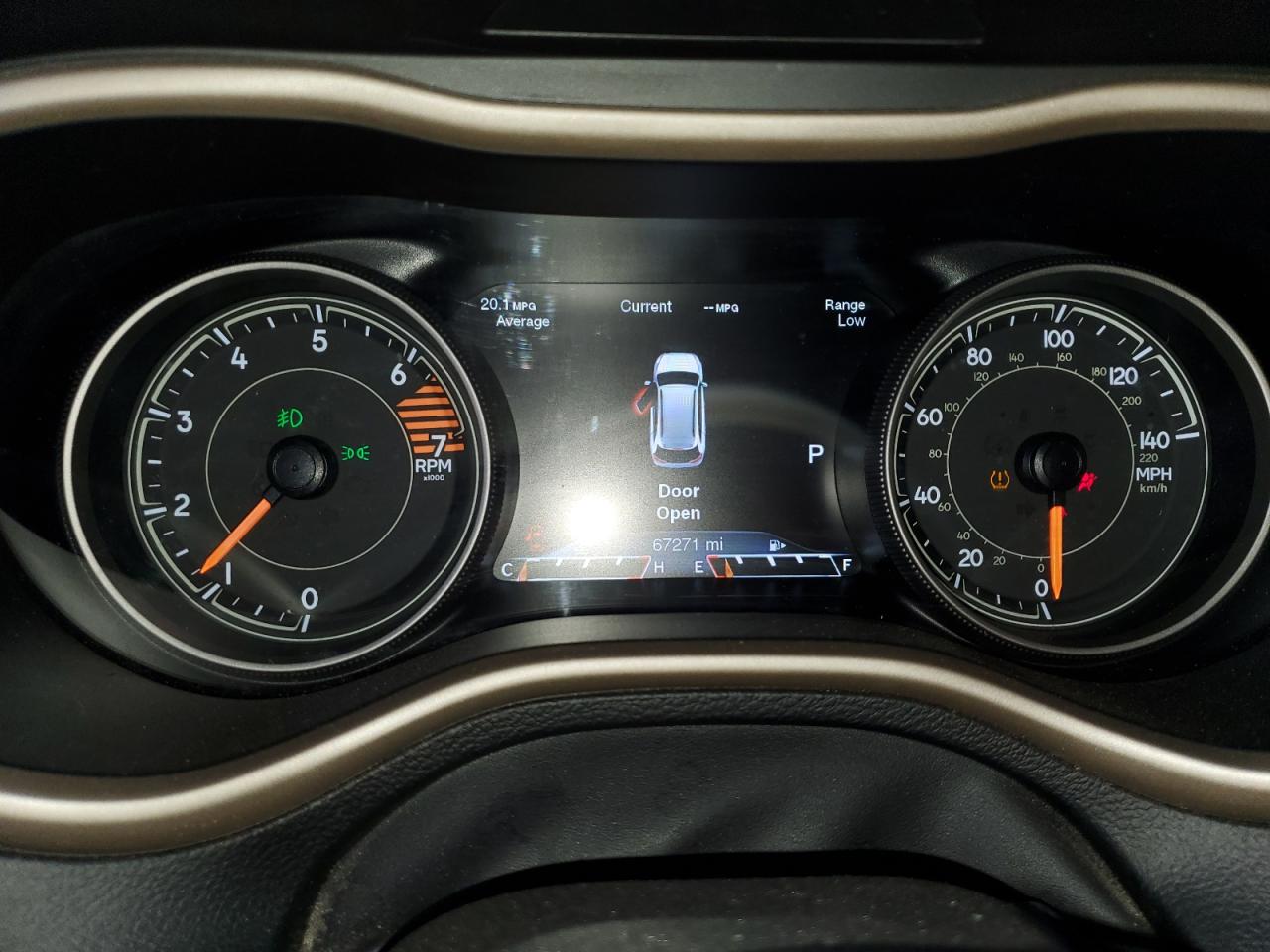 2018 Jeep Cherokee VIN 1C4PJMDB4JD517004 Copart auction photo, all over damage thumbnail 9