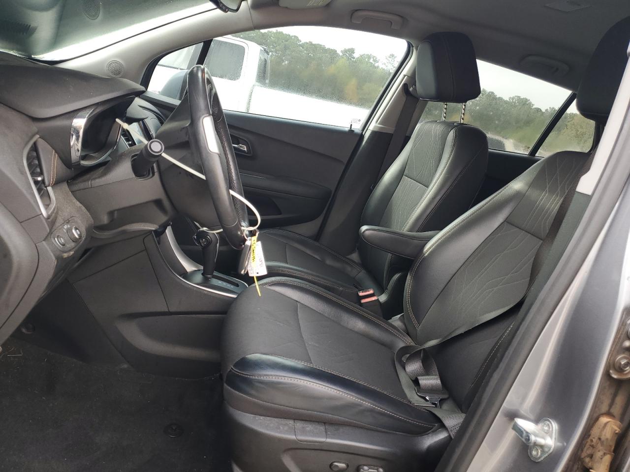 2020 Chevrolet Trax VIN 3GNCJLSB9LL170317 Copart auction photo, front end / minor dent/scratches damage thumbnail 7