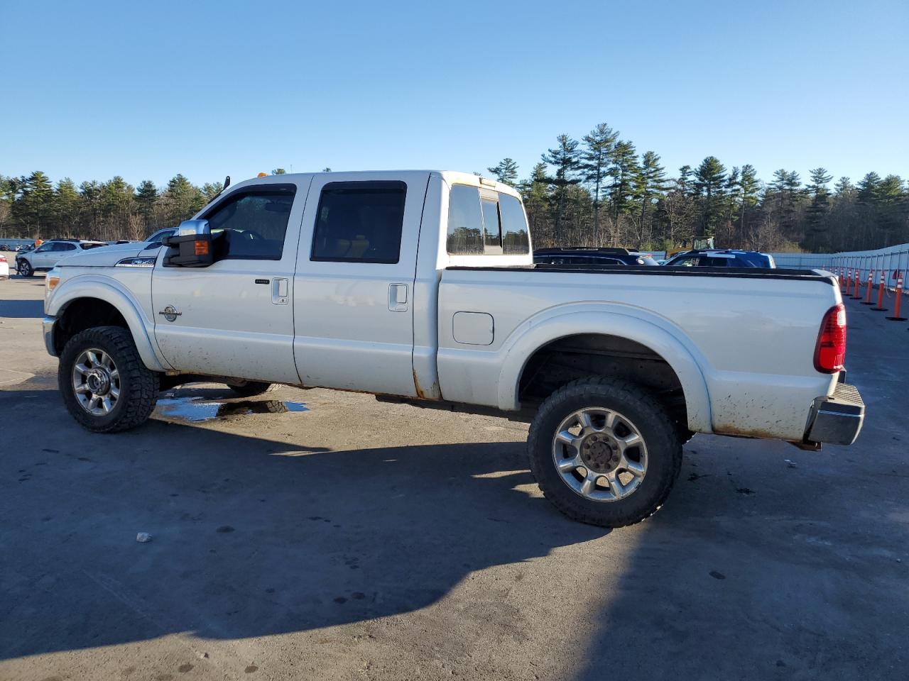 2011 Ford F350 VIN 1FT8W3BT6BEA89315 Copart auction photo, burn - engine damage thumbnail 2