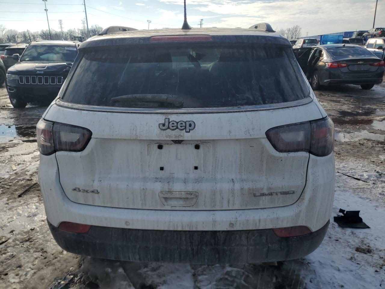 2022 Jeep Compass VIN 3C4NJDCB8NT141142 Copart auction photo, front end damage thumbnail 6