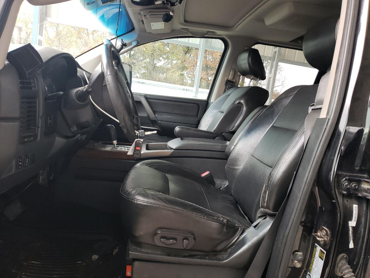 2010 Nissan Titan VIN 1N6AA0EC3AN311489 Copart auction photo, front end / minor dent/scratches damage thumbnail 7