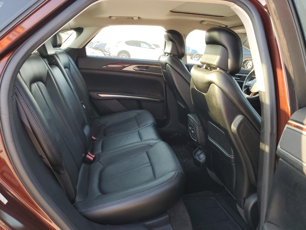 2016 Lincoln MKZ VIN 3LN6L2G92GR620579 Copart auction photo, front end damage thumbnail 10