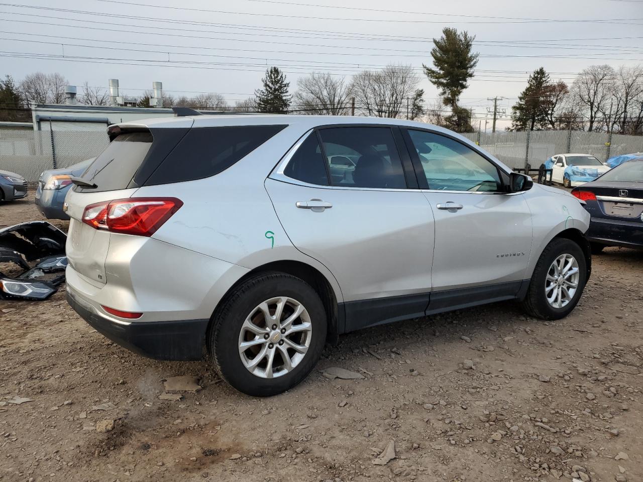 2020 Chevrolet Equinox VIN 2GNAXKEV9L6185510 Copart auction photo, front end damage thumbnail 3