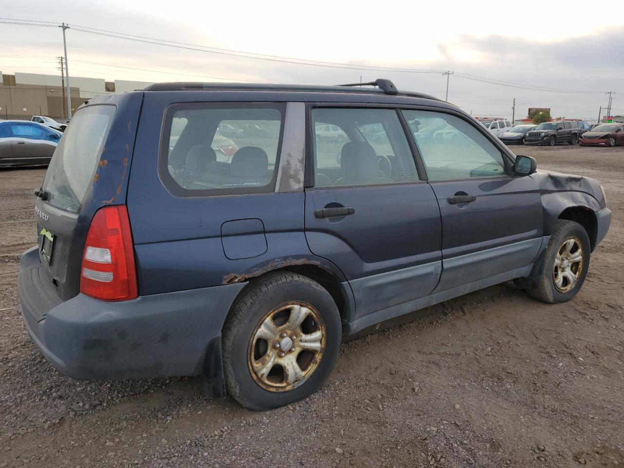 2005 Subaru Forester VIN JF1SG63655G743829 Copart auction photo, front end / side damage thumbnail 3