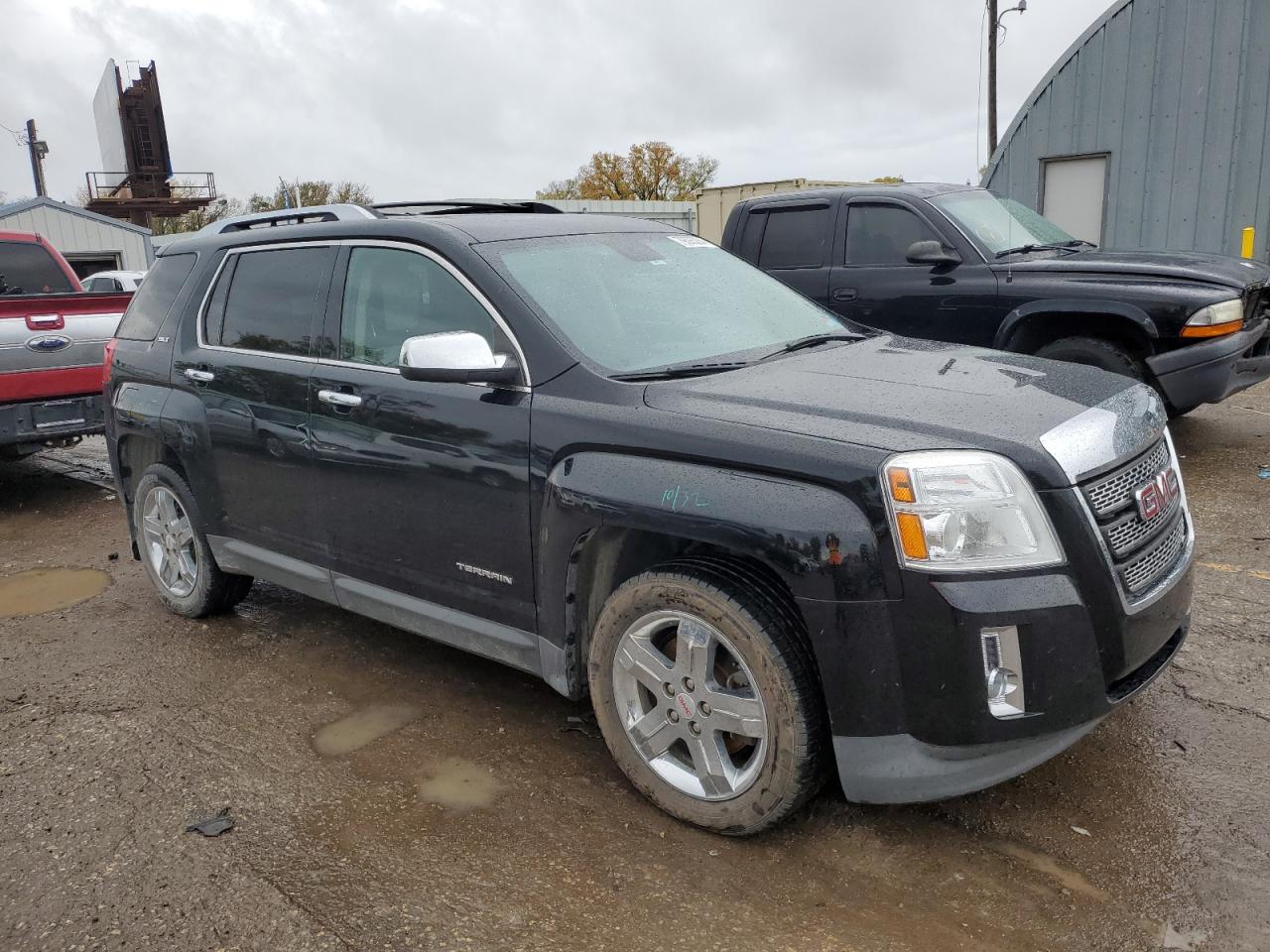 2012 GMC Terrain VIN 2GKALWEK1C6332215 Copart auction photo, front end / minor dent/scratches damage thumbnail 4