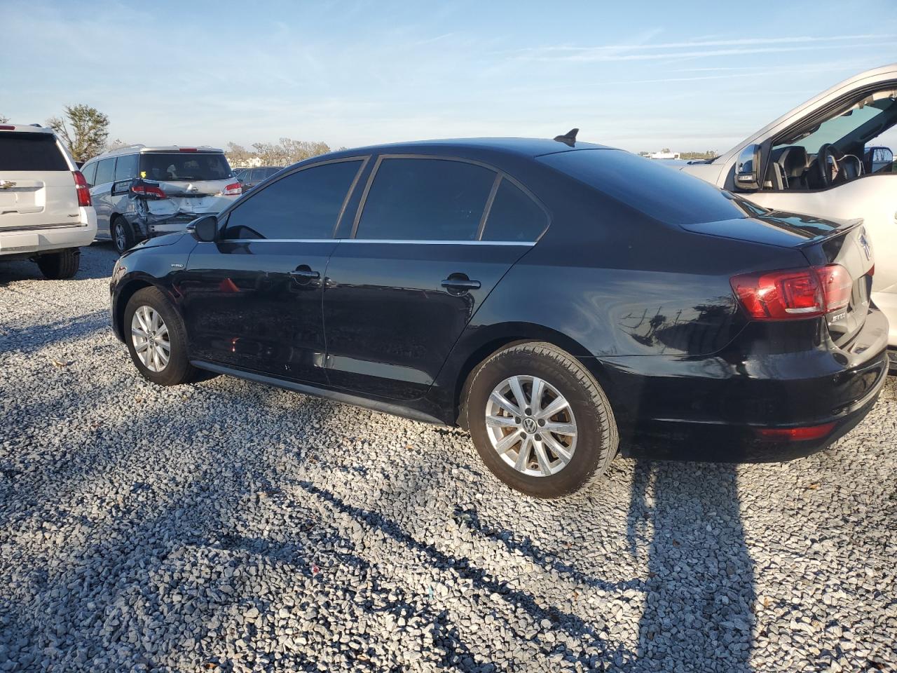 2014 Volkswagen Jetta VIN 3VW637AJ6EM212372 Copart auction photo, normal wear / minor dent/scratches damage thumbnail 2