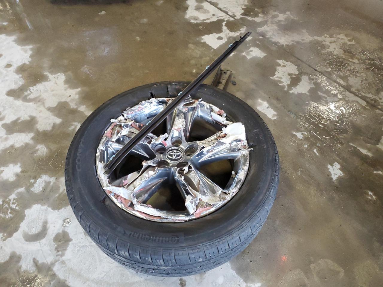 2019 Toyota Highlander VIN 5TDDZRFH1KS930711 Copart auction photo, side damage thumbnail 15